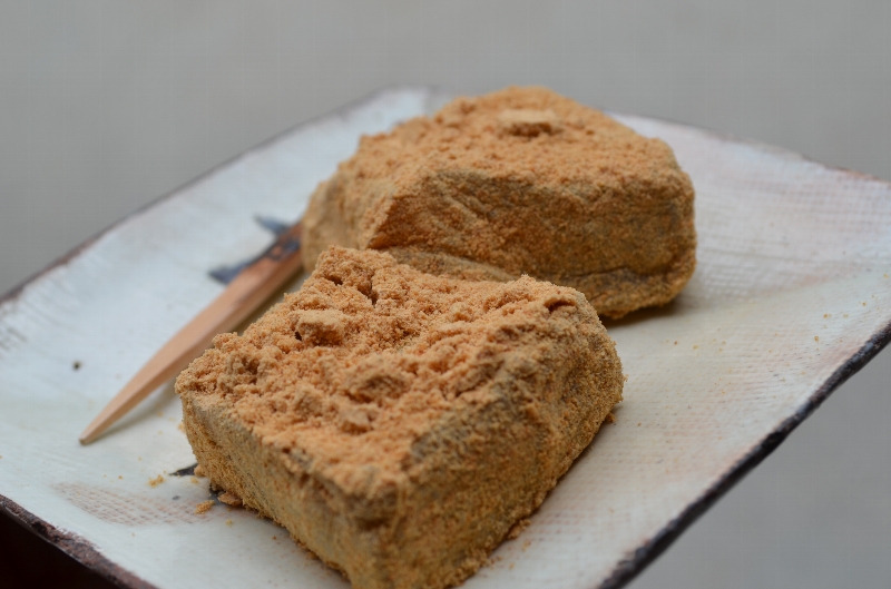 笹屋守栄 うぶ餅