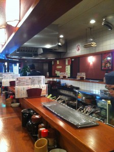 串八(六地蔵店) 串八(六地蔵店)